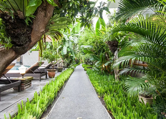 Villa Surya Mas Legian (Bali)